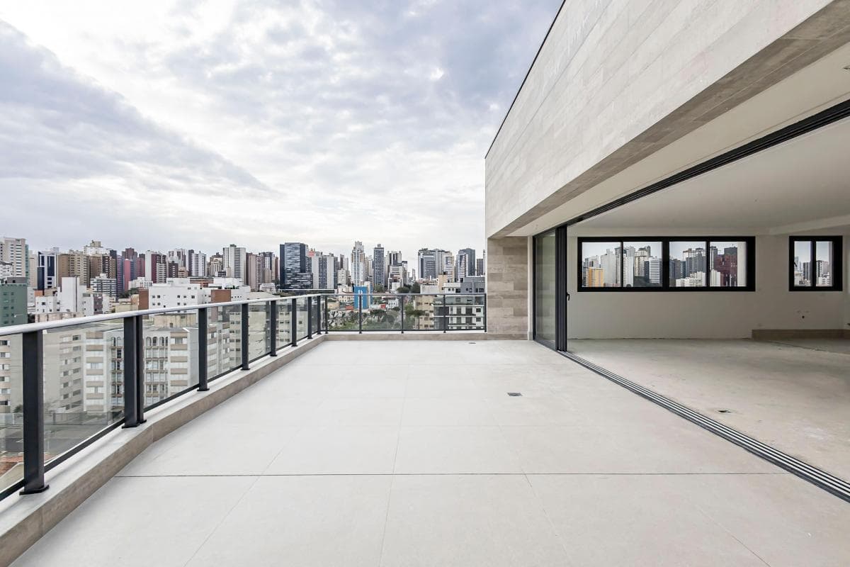 Foto do imóvel COBERTURA DUPLEX 4 SUÍTES COM 293M2 em Água Verde, Curitiba